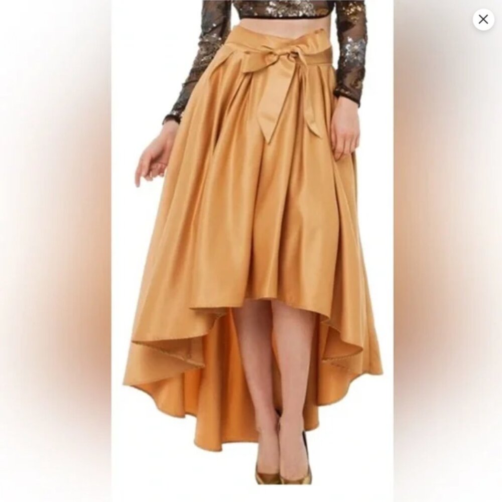 NWT Gracia Hi Low Shine Skirt In Gold